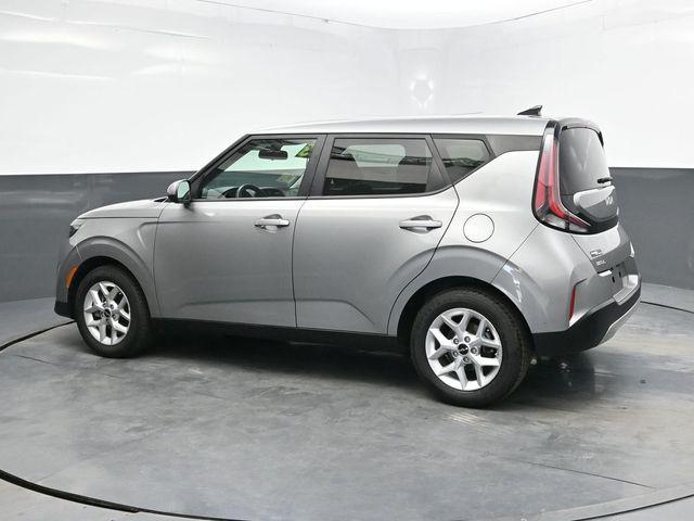 used 2023 Kia Soul car, priced at $15,294