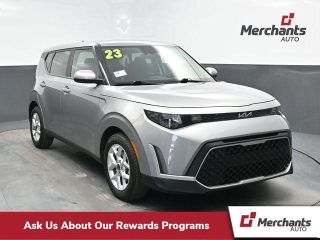 used 2023 Kia Soul car, priced at $15,294