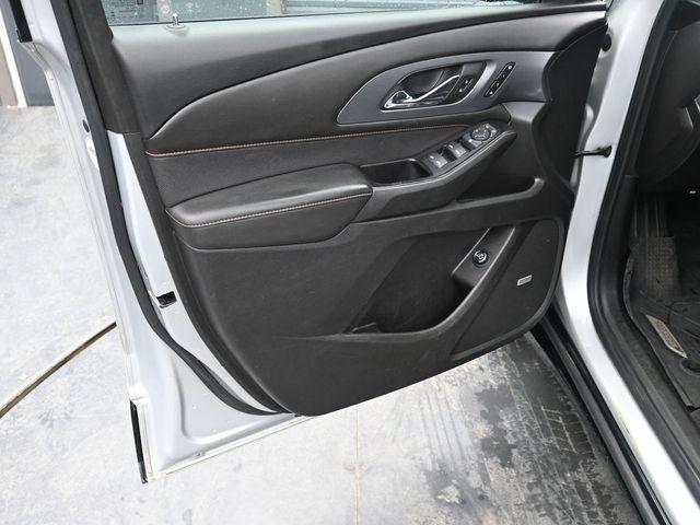 used 2018 Chevrolet Traverse car, priced at $16,700