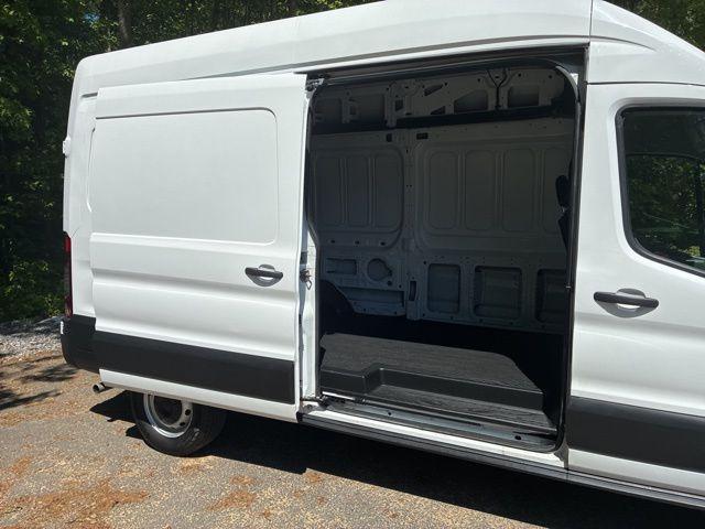 used 2023 Ford Transit-350 car, priced at $31,900