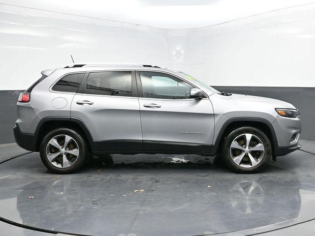 used 2019 Jeep Cherokee car, priced at $17,486