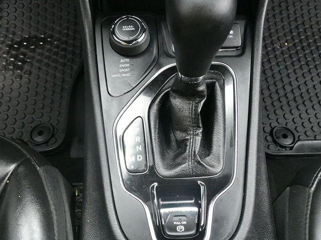 used 2020 Jeep Cherokee car, priced at $16,288