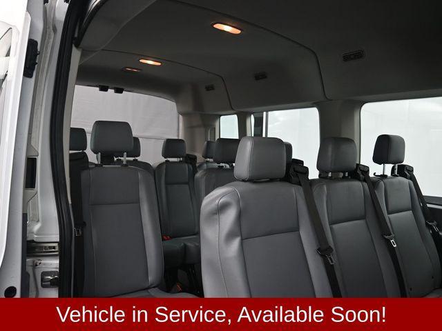 used 2018 Ford Transit-350 car