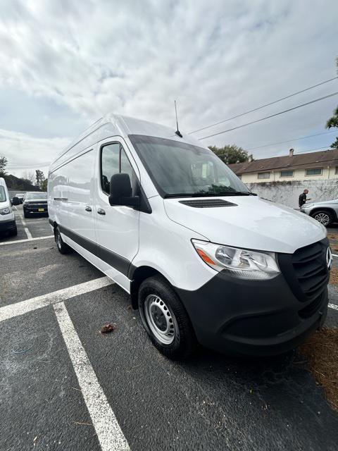 used 2022 Mercedes-Benz Sprinter 2500 car, priced at $37,900