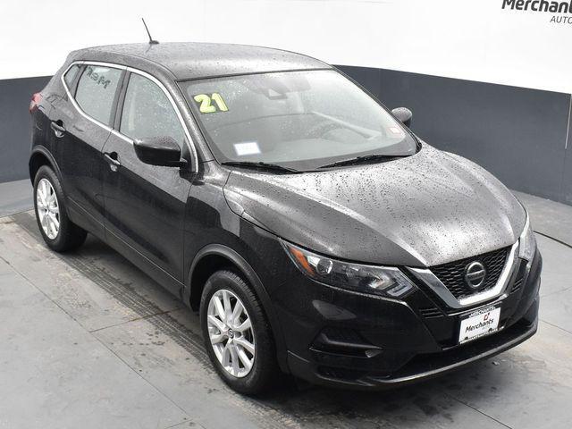 used 2021 Nissan Rogue Sport car, priced at $16,771