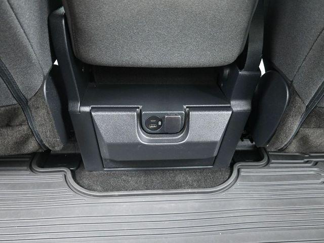 used 2022 Ford F-150 car, priced at $37,255