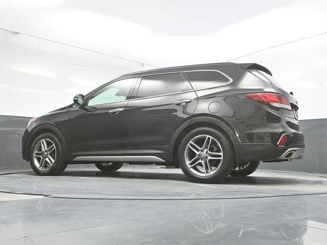 used 2018 Hyundai Santa Fe car, priced at $18,978