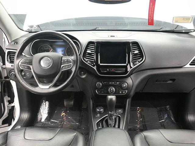 used 2019 Jeep Cherokee car, priced at $17,619