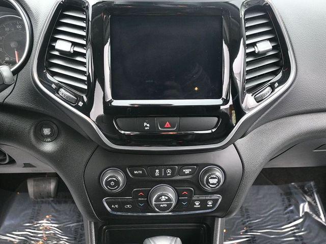 used 2019 Jeep Cherokee car, priced at $17,619