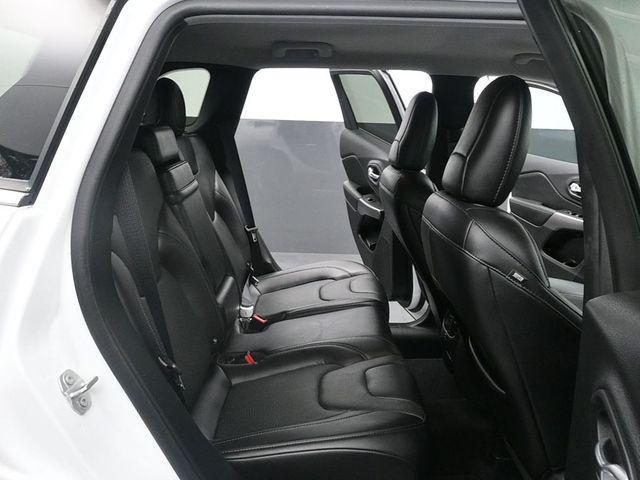 used 2019 Jeep Cherokee car, priced at $17,619