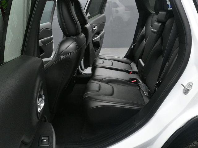 used 2019 Jeep Cherokee car, priced at $17,619