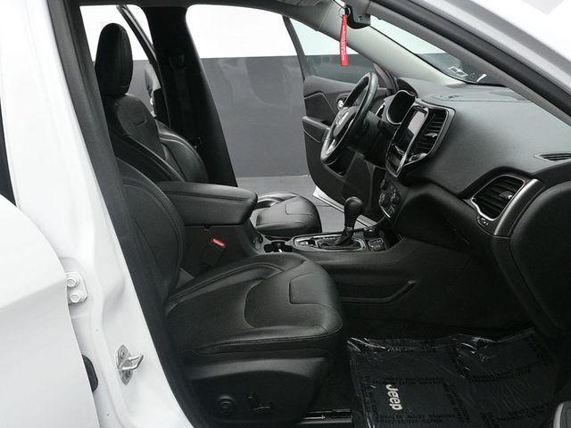 used 2019 Jeep Cherokee car, priced at $17,619