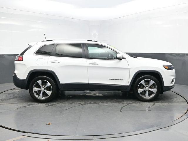 used 2019 Jeep Cherokee car, priced at $17,619