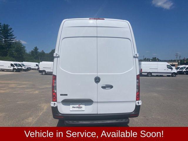used 2022 Mercedes-Benz Sprinter 2500 car, priced at $26,400