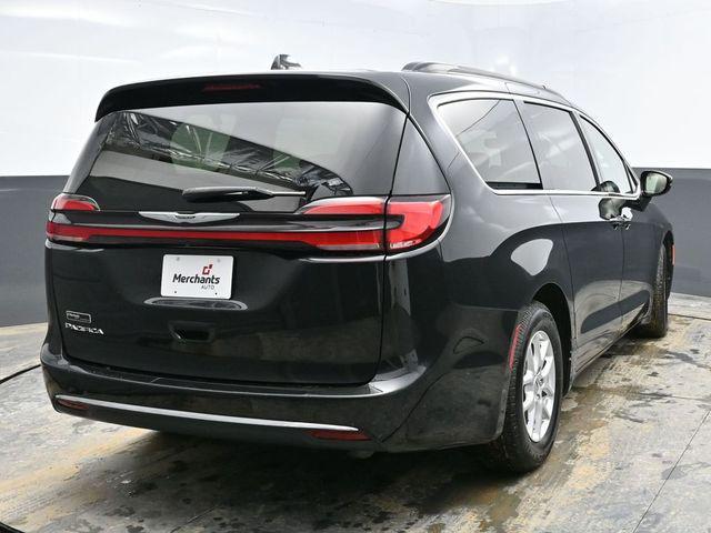 used 2022 Chrysler Pacifica car, priced at $20,318