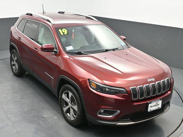 used 2019 Jeep Cherokee car, priced at $16,515