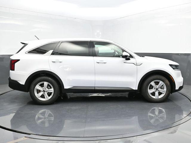 used 2022 Kia Sorento car, priced at $19,985