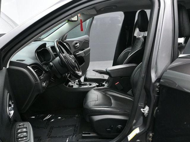 used 2020 Jeep Cherokee car, priced at $19,350