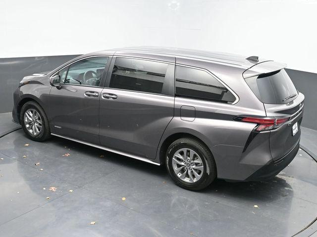 used 2021 Toyota Sienna car, priced at $31,714