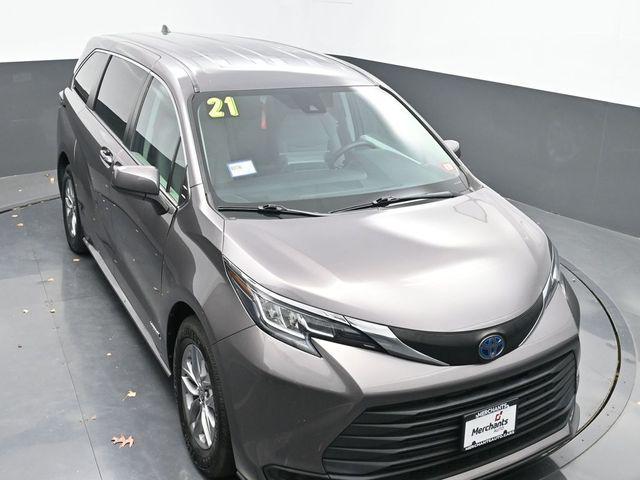 used 2021 Toyota Sienna car, priced at $31,714