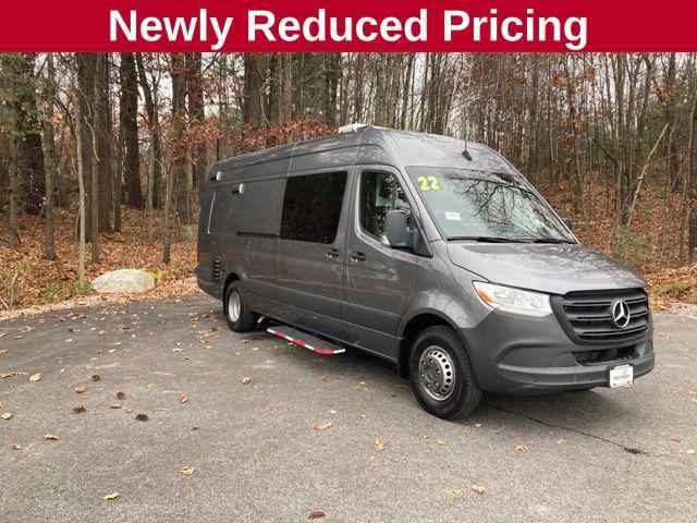 used 2022 Mercedes-Benz Sprinter 4500 car, priced at $57,900