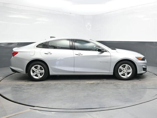 used 2020 Chevrolet Malibu car, priced at $15,678