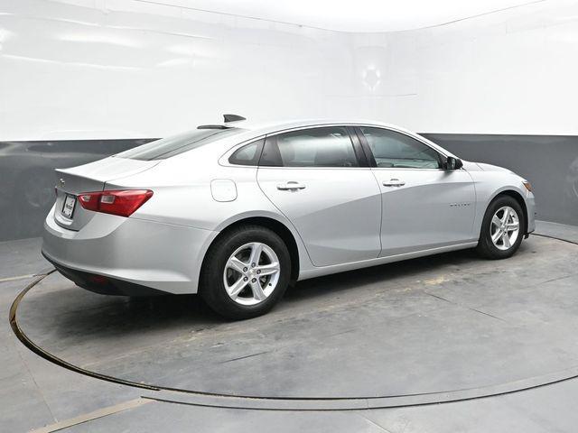 used 2020 Chevrolet Malibu car, priced at $15,678