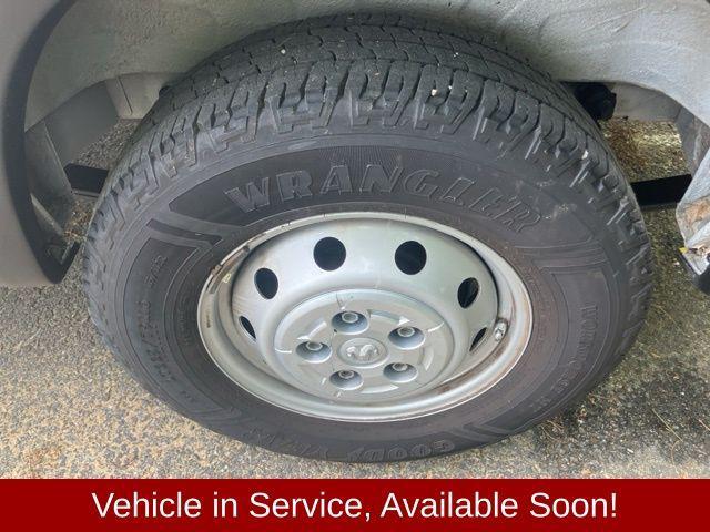 used 2023 Ram ProMaster 2500 car, priced at $27,900