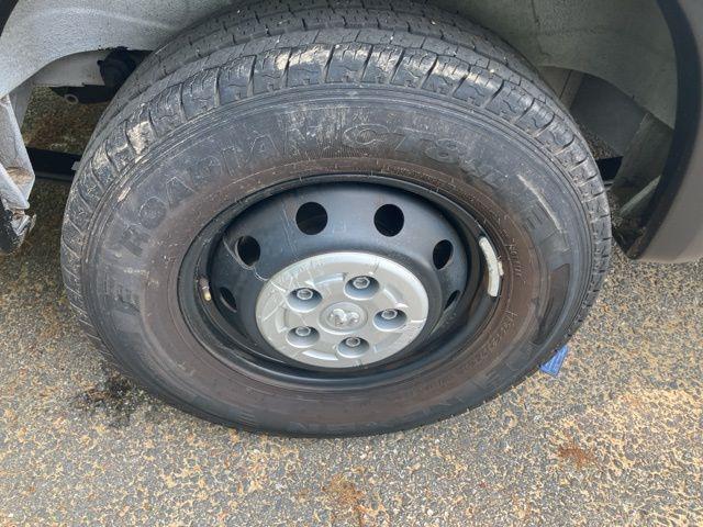 used 2023 Ram ProMaster 2500 car, priced at $28,300