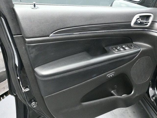 used 2021 Jeep Grand Cherokee car, priced at $19,609