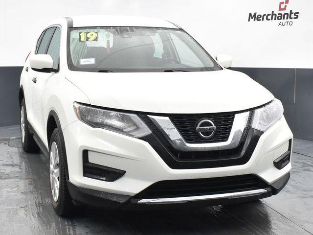 used 2019 Nissan Rogue car, priced at $16,466