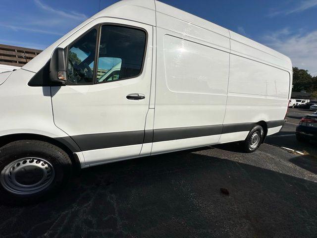 used 2021 Mercedes-Benz Sprinter 2500 car, priced at $34,900