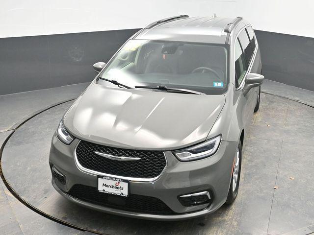 used 2022 Chrysler Pacifica car, priced at $21,369