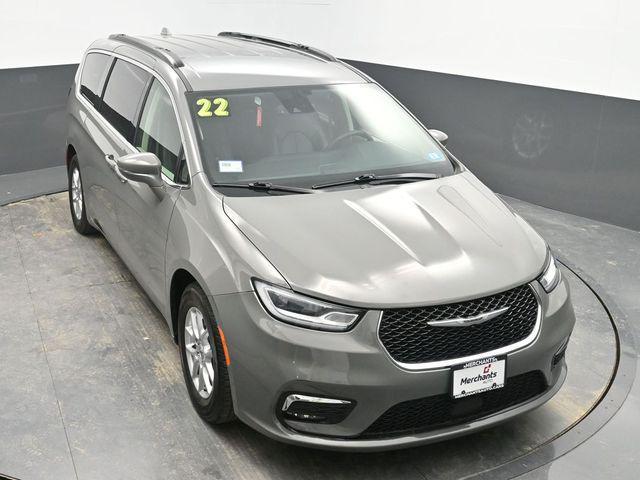 used 2022 Chrysler Pacifica car, priced at $21,369