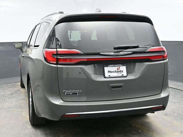 used 2022 Chrysler Pacifica car, priced at $21,369