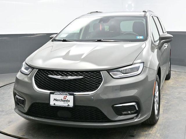 used 2022 Chrysler Pacifica car, priced at $21,369