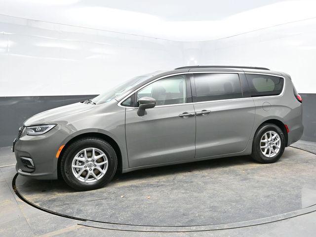 used 2022 Chrysler Pacifica car, priced at $21,369