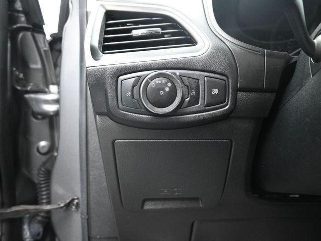 used 2023 Ford Edge car, priced at $18,597