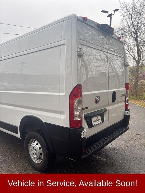 used 2023 Ram ProMaster 2500 car, priced at $30,000
