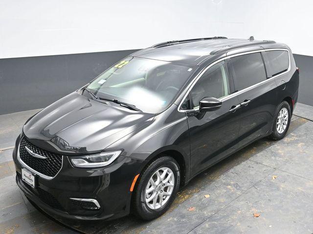 used 2022 Chrysler Pacifica car, priced at $20,939