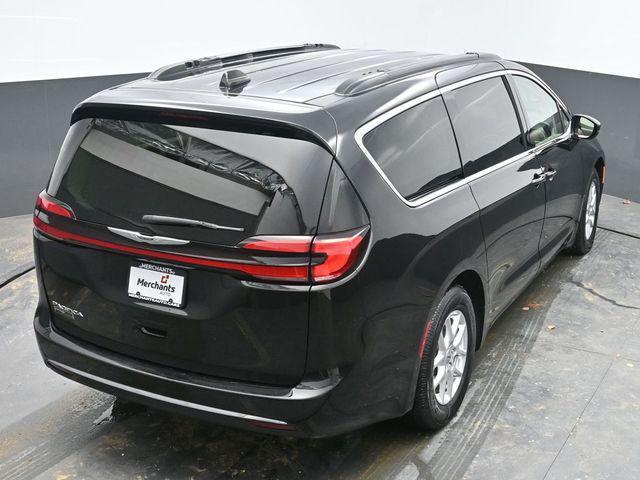 used 2022 Chrysler Pacifica car, priced at $20,939