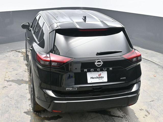 used 2024 Nissan Rogue car, priced at $22,570