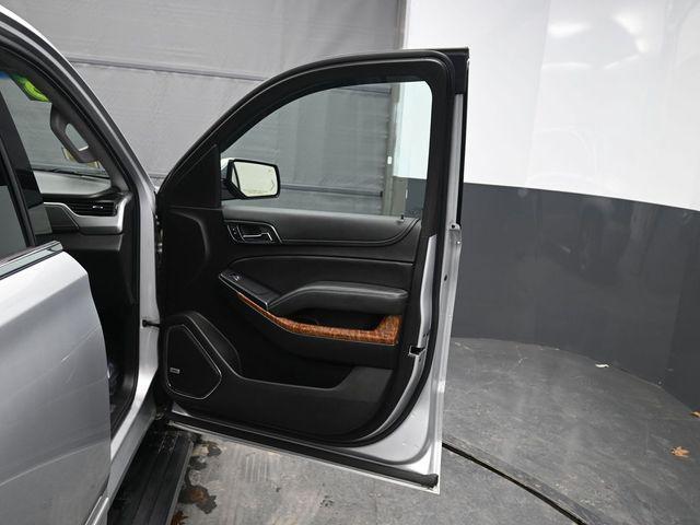 used 2018 Chevrolet Suburban car, priced at $26,900