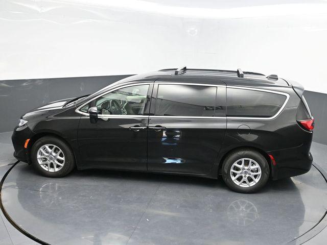 used 2022 Chrysler Pacifica car, priced at $22,971