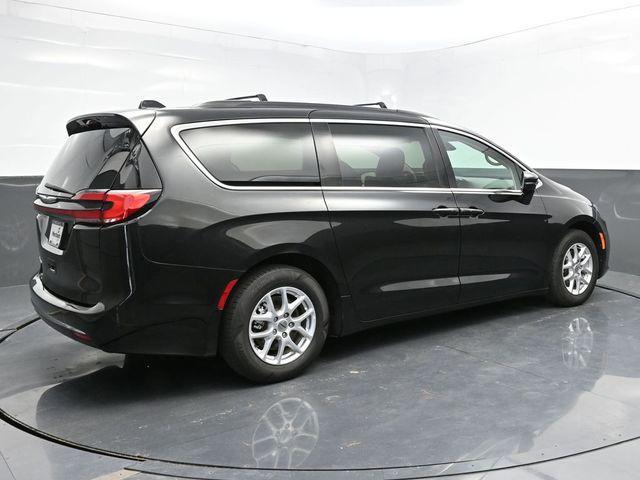 used 2022 Chrysler Pacifica car, priced at $22,971