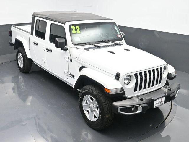 used 2022 Jeep Gladiator car, priced at $29,806