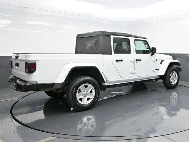 used 2022 Jeep Gladiator car, priced at $29,806