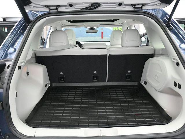 used 2020 Jeep Cherokee car, priced at $19,729