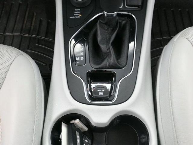 used 2020 Jeep Cherokee car, priced at $19,729