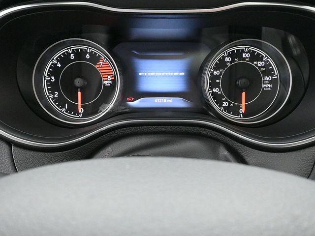 used 2020 Jeep Cherokee car, priced at $19,729